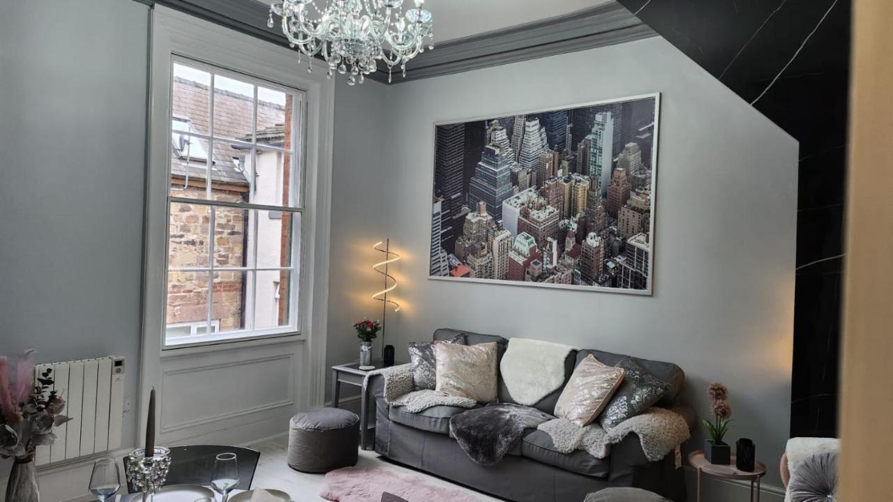 Courtyard Holiday Apartments Belper Buitenkant foto