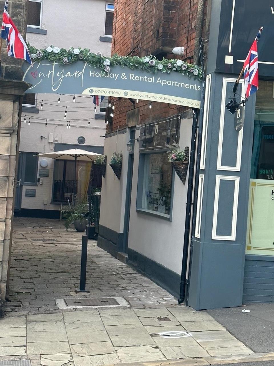 Courtyard Holiday Apartments Belper Buitenkant foto